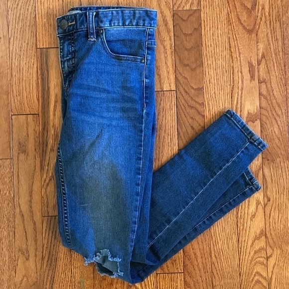 Free People Distressed Knee Jeans - Picture 4 of 15